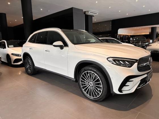 MERCEDES-BENZ GLC 300 2.0 MHEV AMG LINE 4MATIC 9G-TRONIC